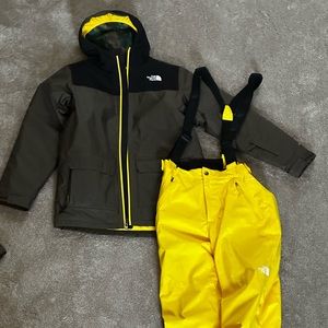 Boys North face ski outfit